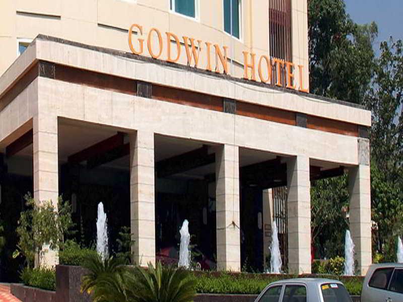 Godwin Hotel Haridwar Exterior photo