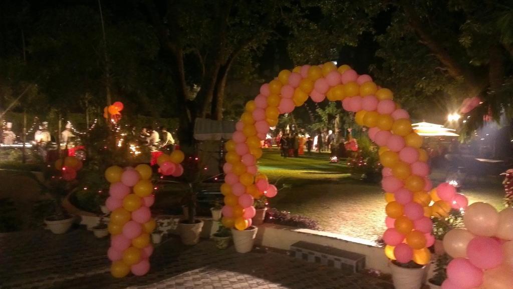 Godwin Hotel Haridwar Exterior photo